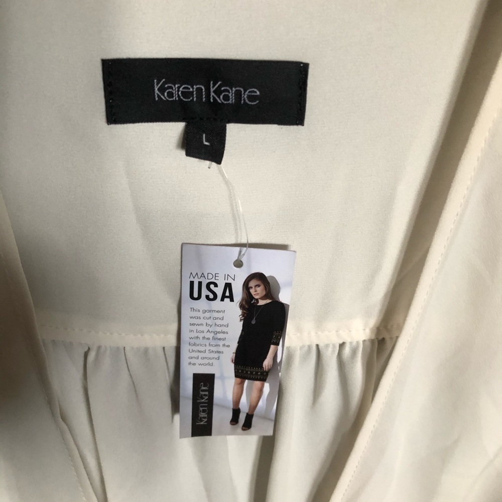 Karen kane blusa color Beige o crema